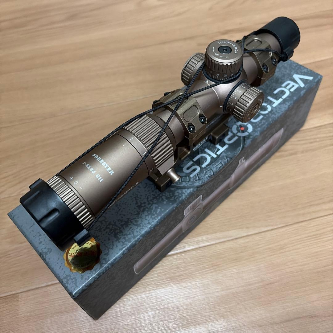 Vector Optics Forester GenII FDE マウント付き