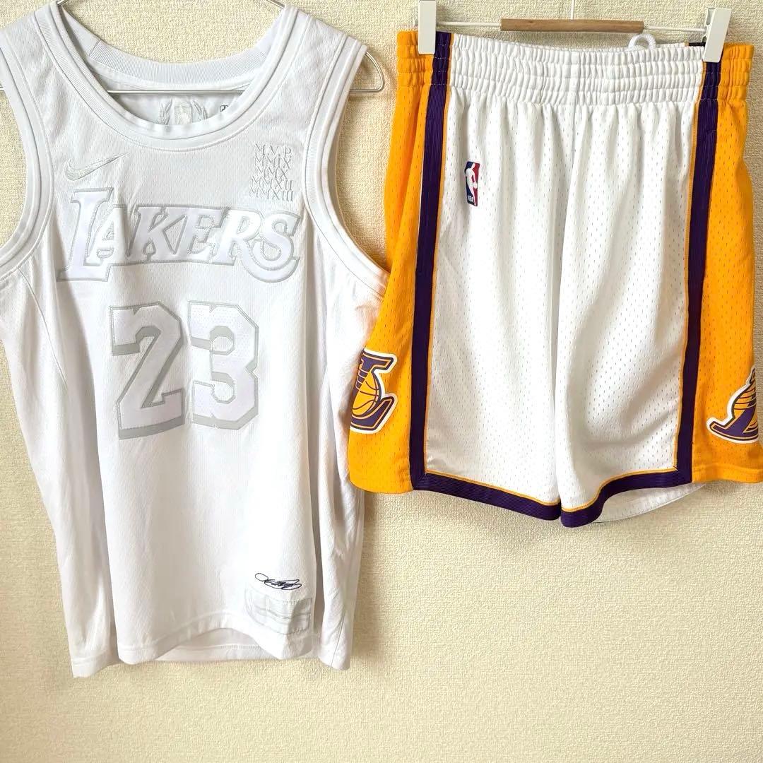 Lakers レブロン セットアップ