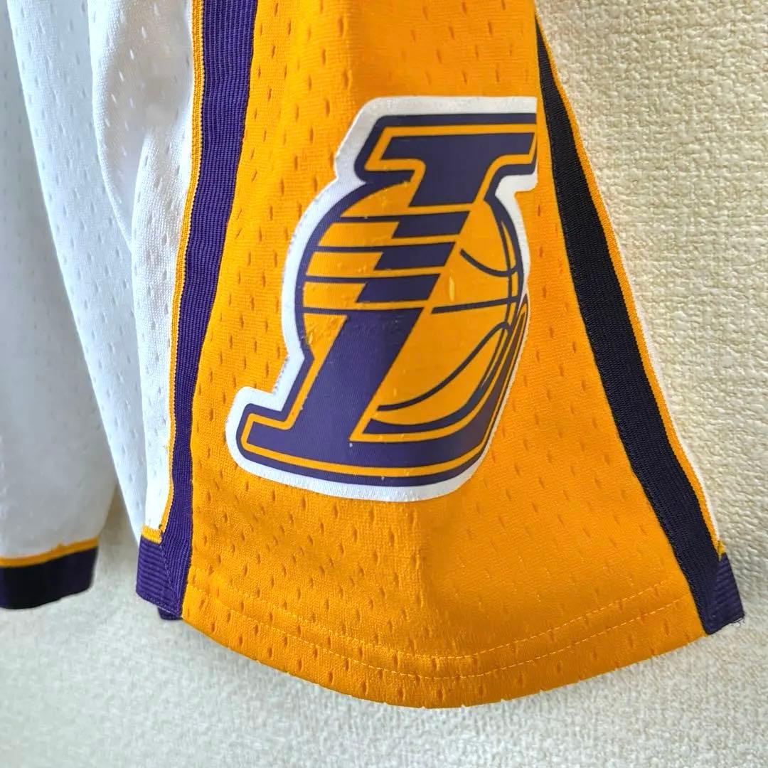 Lakers レブロン セットアップ